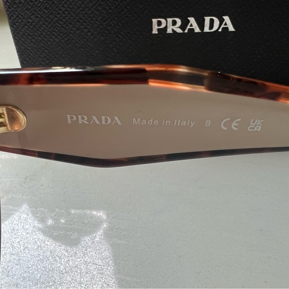 Prada Sunglasses PR 14WS - Picture 2 of 11